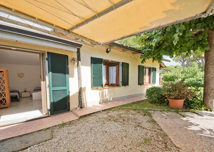 Villa La casina del Mare Marina di Massa